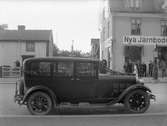 Vitalagatan (gamla Åhlensfastiheten) Sent 20-tal. Bilen är en Dodge Brothers 4dr sedan från 1928.