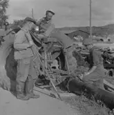 Arbete med rörläggning på landsbygden