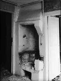Eldstad i rivningshus på Östra Ågatan 15, kvarteret Torget, Uppsala