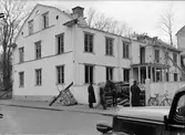 Rivning av flerbostadshus, Kyrkogårdsgatan - Gropgränd, kvarteret Kamphavet, Uppsala 1936