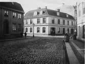 Hörnet av konstapelsgatan och hantverkaregatan 1890-1900.