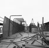 Bilfärja under byggnad