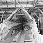 MInsvepare under byggnad i nya skjulet