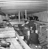 Minsvepare under byggnad i nya skjulet