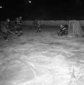 Ishockeymatch mellan lagen Stefa och Tenhult den 19 januari 1956.