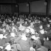 Besökare på Barnfilmklubben i januari 1956.