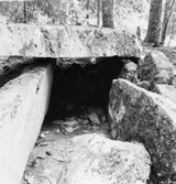 Branare-Karis kistor.    Holm