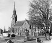 Högsäter kyrka. Del av kyrkogård