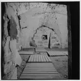 Interiör. Torpa stenhus Länghem är en så kallad enkelhusborg från 1400-talet och är mest känd som sätesgård för släkten Stenbock.