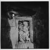 Interiör. Torpa stenhus Länghem är en så kallad enkelhusborg från 1400-talet och är mest känd som sätesgård för släkten Stenbock.