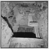 Interiör. Torpa stenhus Länghem  är en så kallad enkelhusborg från 1400-talet och är mest känd som sätesgård för släkten Stenbock.