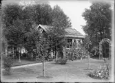 Liten stuga, sannolikt vid Nordkroken, Vargön.