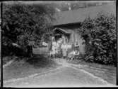 Familjen Karl Leonard Johansson, Stenbacken.