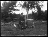 Anders Andersson, Forshälla 1888-10-13, som jägare