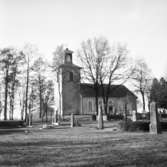 Uvered kyrka