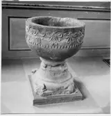 S:t Peder sn , Lödöse , Kyrkan. Neg 1153 a
