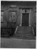 Portal inne på gården,  Residensgatan 20  Vänersborg