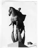 St Martin statyn av Carl Milles   Residensplanen  Vänersborg