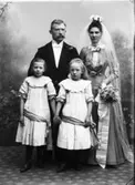 Brudpar.
Albin Fröberg,, Målaremästare  Vänersborg