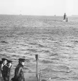 I ytläge in mot Ystad med U-båten Hajen.