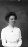 Ester Schmidt  Vänersborg