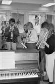 Musikframträdande på Kållereds bibliotek, år 1985.

För mer information om bilden se under tilläggsinformation.