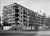 Flerbostadshus under byggnation, kvarteret Vindhem, Uppsala 1936