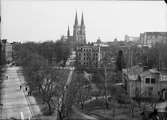 Vy från Börjegatan mot Uppsala domkyrka 1936