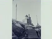 Trappan upp till fyrtornet på Tistlarnas fyrplats utanför Göteborg. Ca 1906.