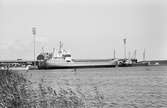 Ägare:/1971-77/: Partenreederei M/S Ursa. Hemort: Hamburg.