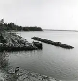 Sladdarön. Kajanläggningsplats  för malmutskeppning.