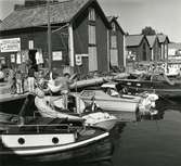 Bild från kajen i Öregrunds hamn, 1969.