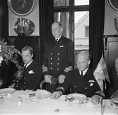 Valen sjösättningsmiddag på off.mässen