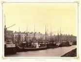 Ångfartyg i hamnkanalen Vänersborg. Lennart Rydbergs samling