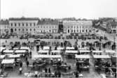 Marknad på torget i Vänersborg.