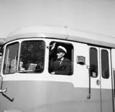 Lelångenbanan. Näst sista resan före nedläggandet, med utgång från Uddevalla. Arne Andersson för tåget.