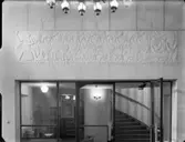 Nya telegrafverkets entré, marmorrelief