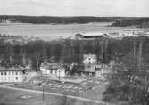 Enköping, panorama från silobyggnadens takterass mot nordväst, i förgrunden Munksundet med klosterruinen