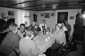 Söndagsträff på hembygdsgården i Långåker, Kållered, år 1985. 