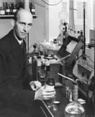 Wargöns AB.

Laboratoriechefen R. Carlander.