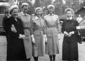 Wargöns AB.

Från jubileumsdagen, (75 år) söndagen den 19 juni 1949.
Fr.v. Inga Laudon, Gun Lemchen, Britta Risholm, Ginta Brundel och syster Karin.