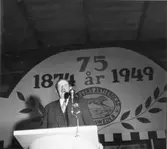 Wargöns AB.

Från jubileumsdagen, (75 år) söndagen den 19 juni 1949.
Disponent Wigelius högtidstalar.