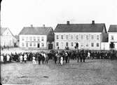 Sprutövning på torget omkring 1870  Vänersborg