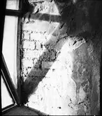 Skador i nya kyrkan    Högsäters kyrka