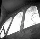 Skador i nya kyrkan    Högsäters kyrka