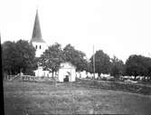 Exteriör  Torrskog kyrka