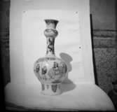 Kalebassformad vas, Holland  1650-1670  Vänersborgs Museum