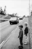 Farlig väg i Kållered, år 1985. 