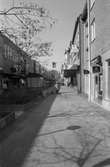 Vy från Brogatan i Mölndals centrum, år 1985. Fotografi taget av Harry Moum, HUM, Mölndals-Posten.