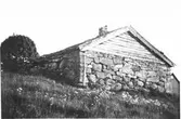 Drängstuga byggd av (vild) sten. Fagerhult  Råggärd  1940